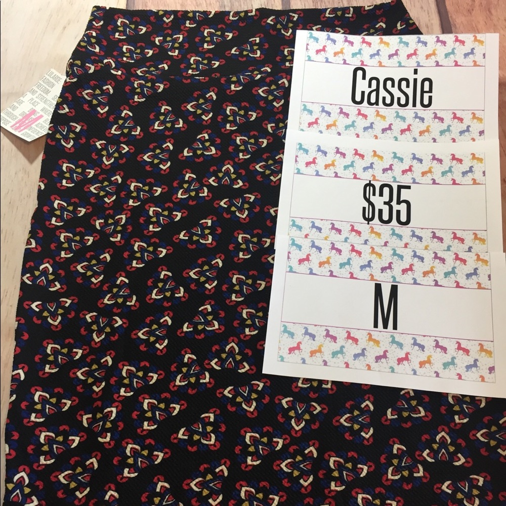 Cassie skirt